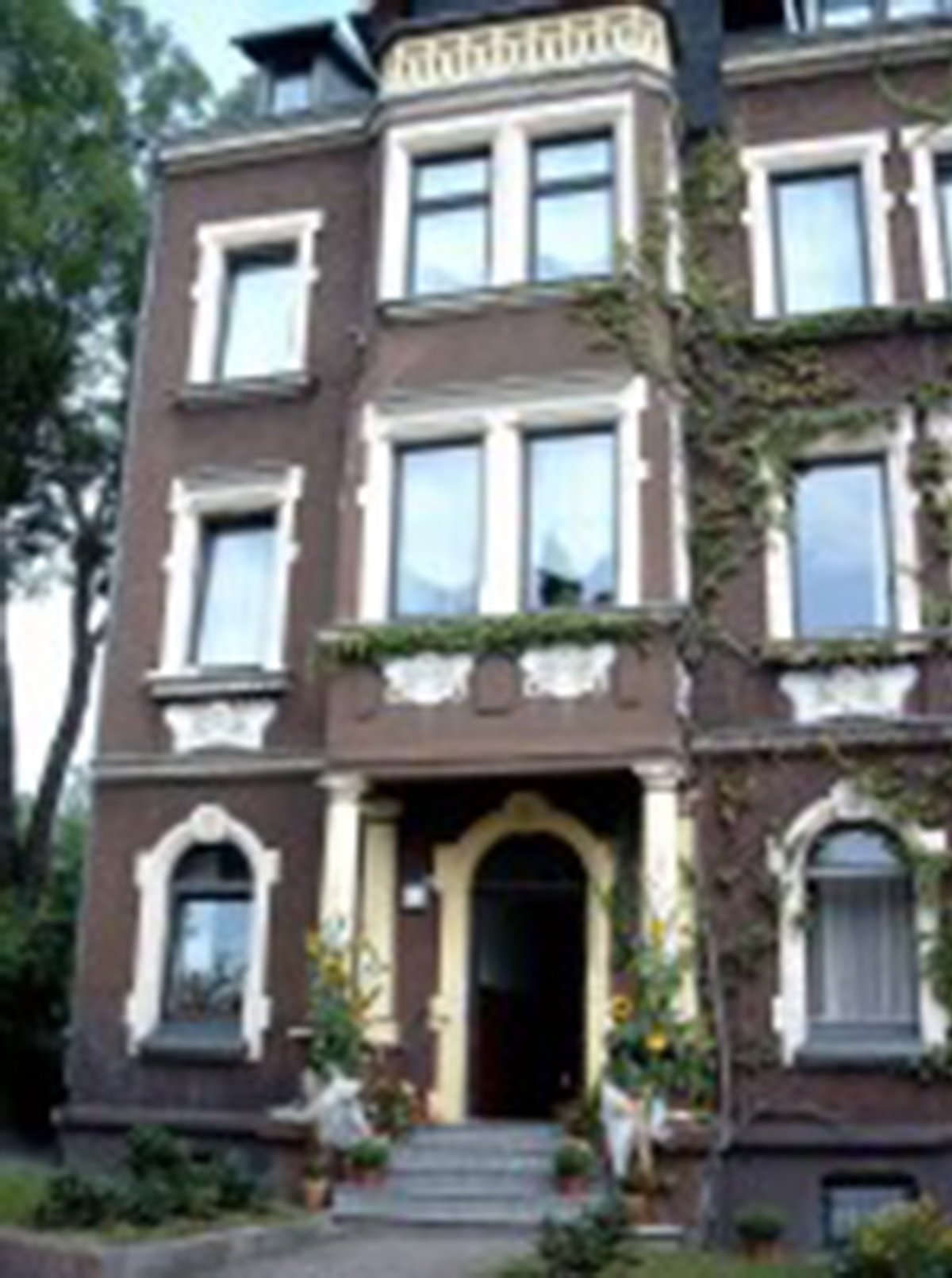 zu sehen ist die Hausgemeinschaft Schillerstraße